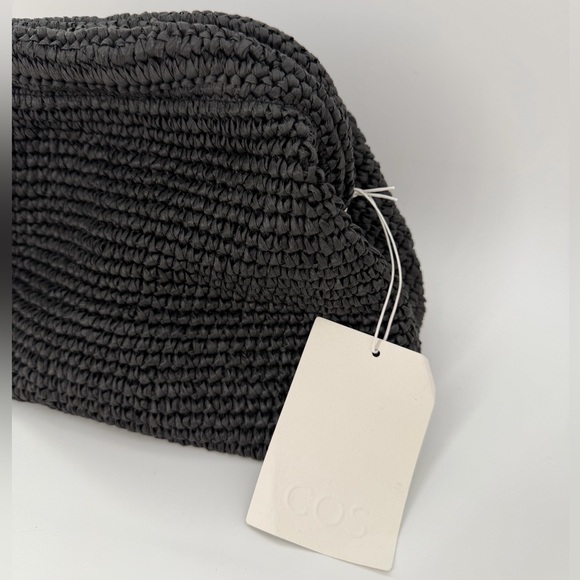 Cos Framed Structured Raffia Clutch In Black - Picture 3 of 6